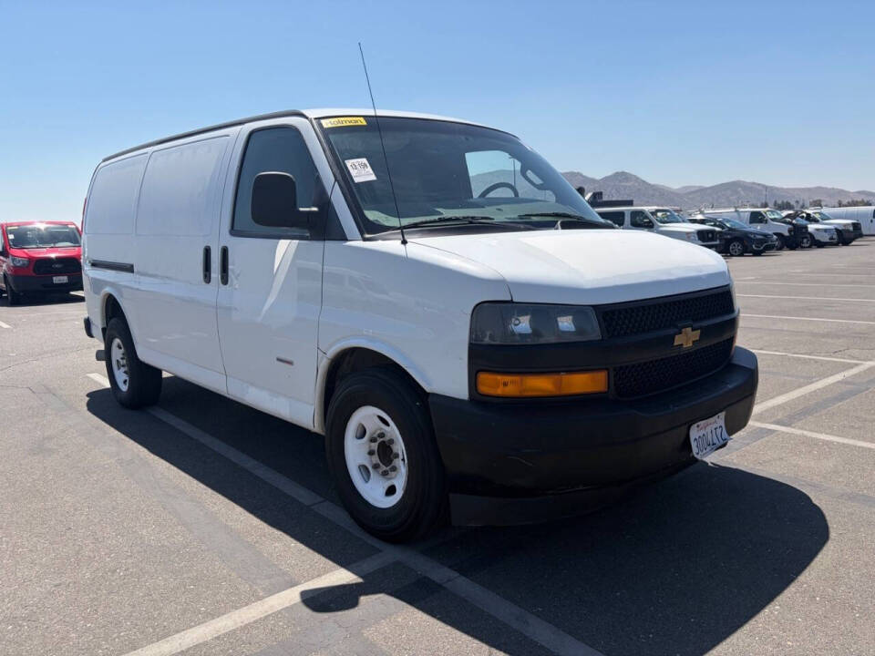 chevrolet express cargo 2019 1GCWGAF18K1243676 image chevrolet express cargo 2019 1GCWGAF18K1243676 image